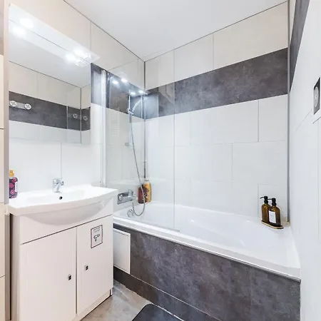 Le Repos De La Vallee - *